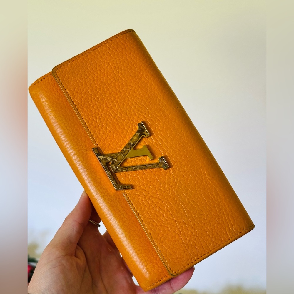 Louis Vuitton Rare Capucines Python Wallet๐๐ - Picture 15 of 16